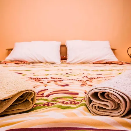 Апартаменти Gogic *